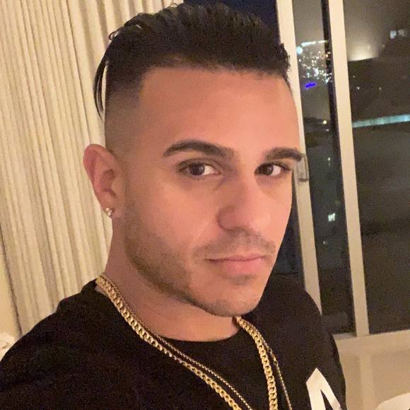 Meet your Posher, Dominick - Picture 1 of 1